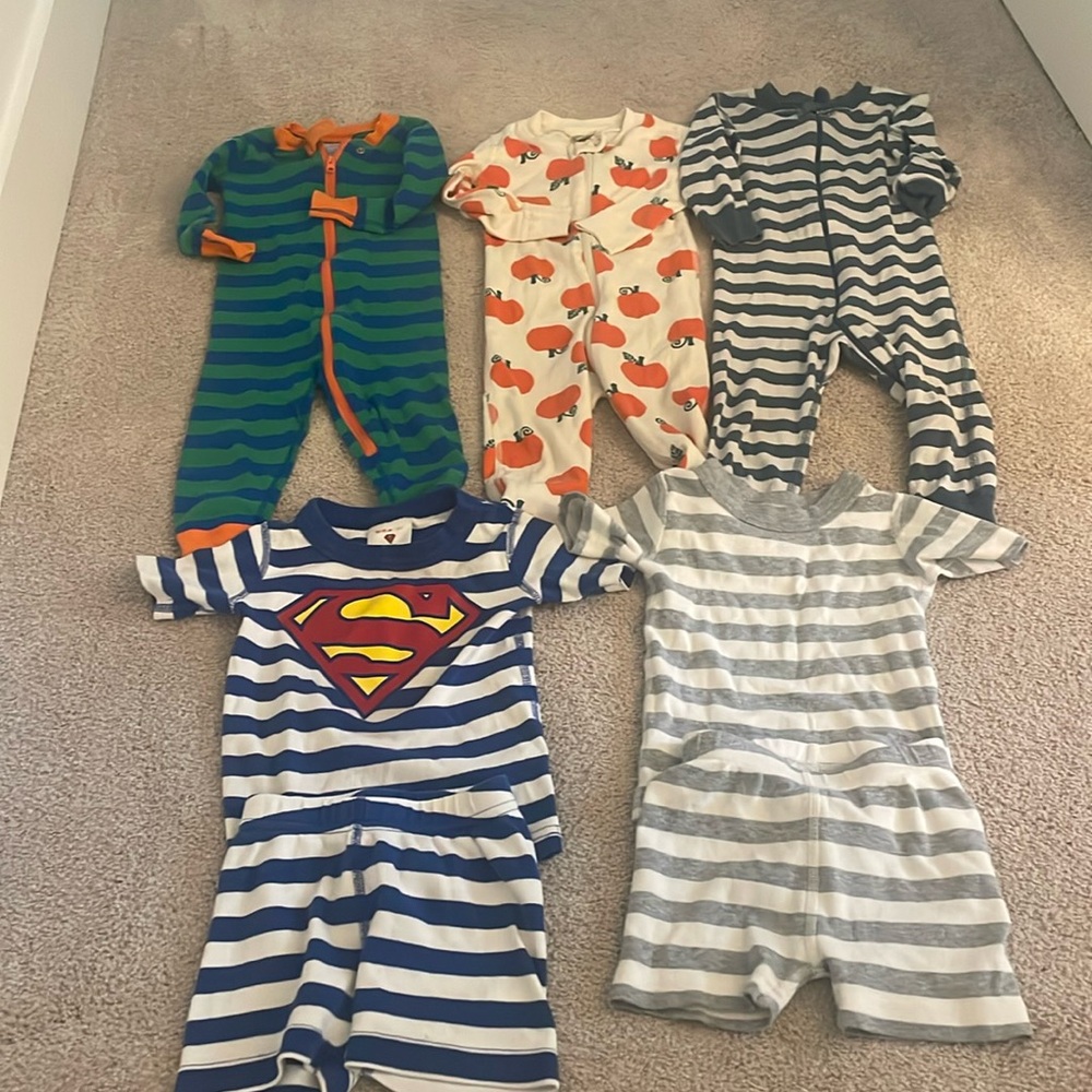 Hanna Anderson 2T boys pj’s
